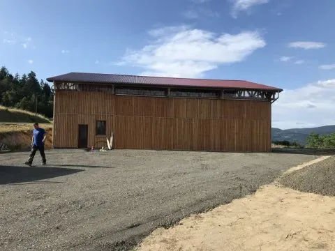Nouveaux locaux pour B. Bois Forêts sur la commune de BERTIGNAT